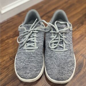 Kizik Madrid Gray Step-in Sneakers